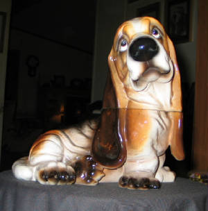 bassetcookiejar2.jpg